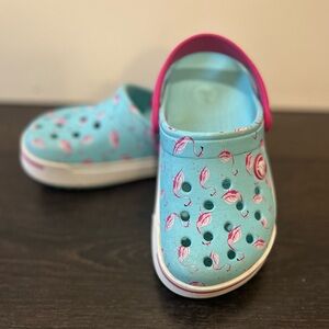 Kids Flamingo Print Crocs - Blue and Pink